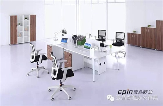 以大班臺定義辦公室基調(diào) 以大班臺定義辦公室基調(diào)