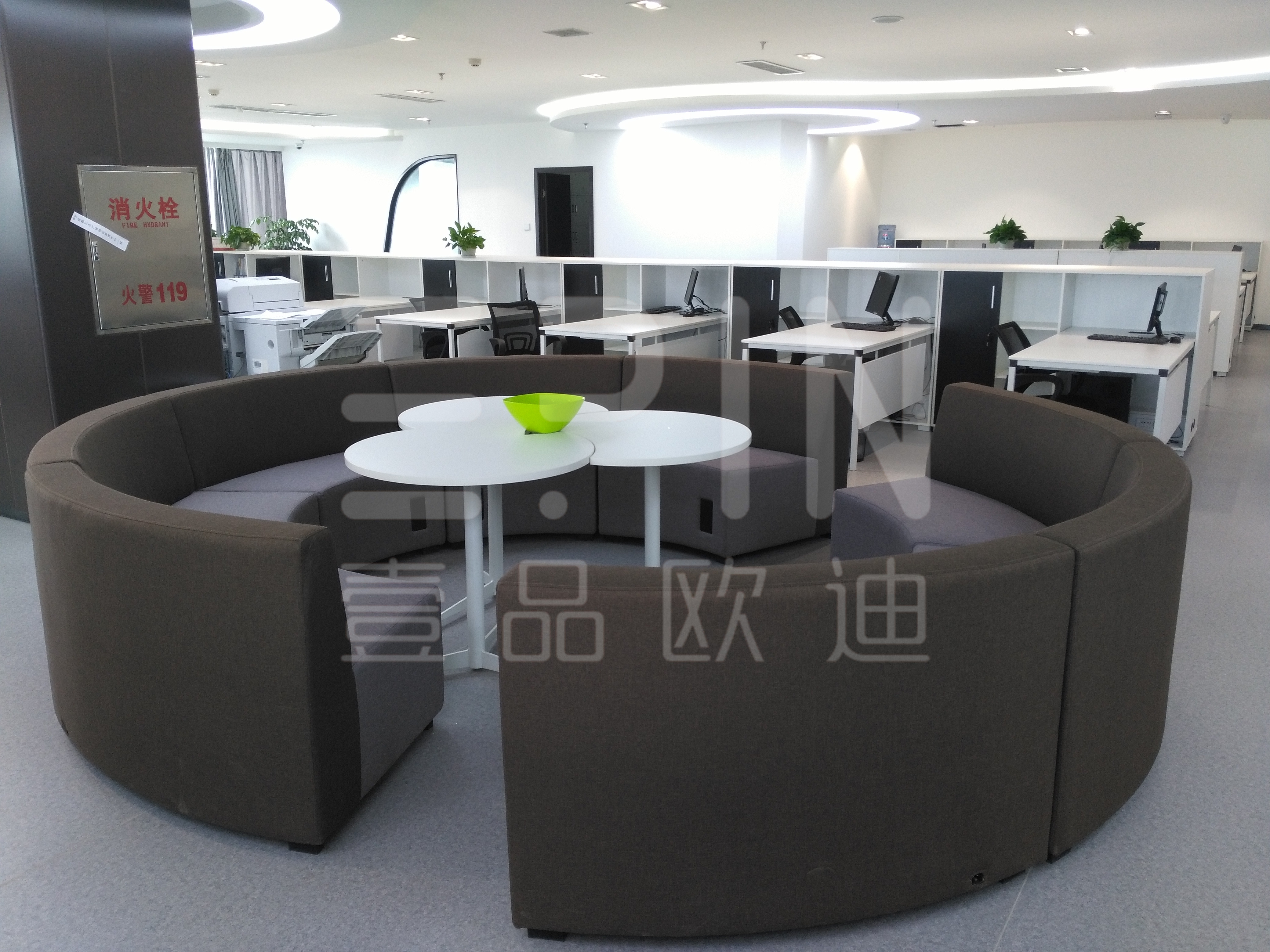壹品歐迪辦公家具定制沙發(fā)洽談臺(tái)