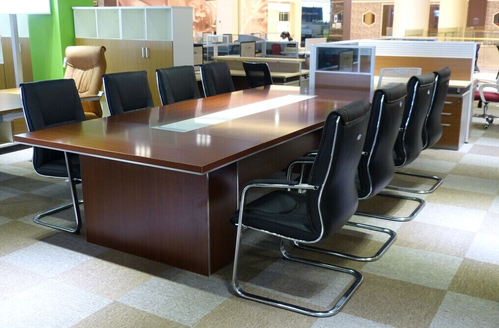 辦公家具保養(yǎng)如何做到防潮？