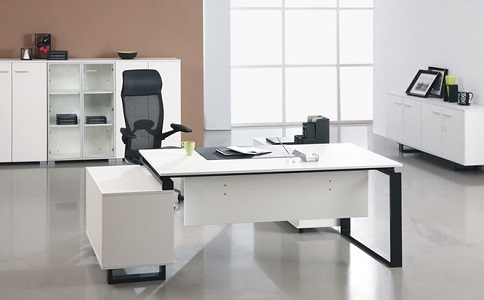 定制辦公大班臺產(chǎn)品要注意哪些問題?